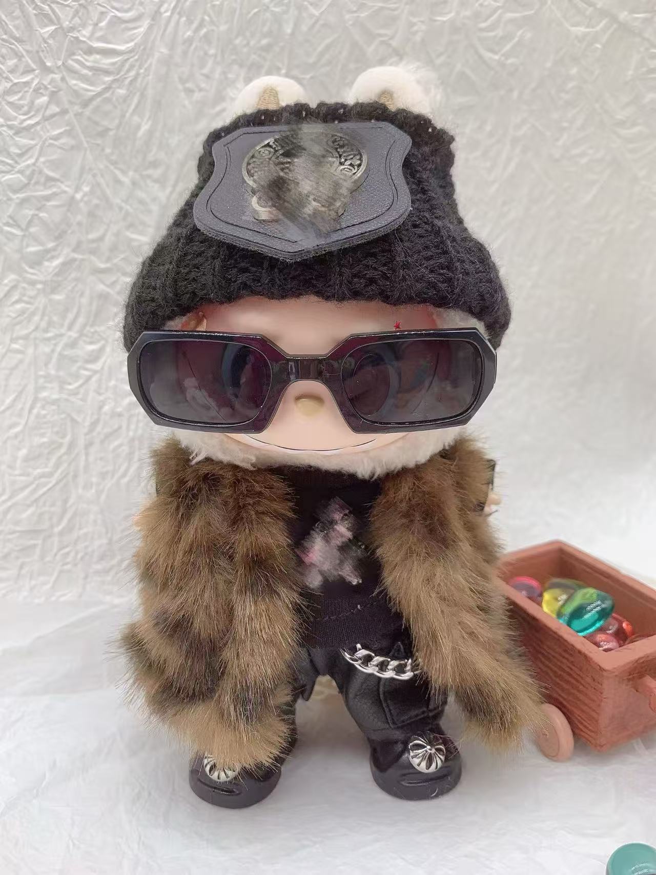 chromeH furry outfit