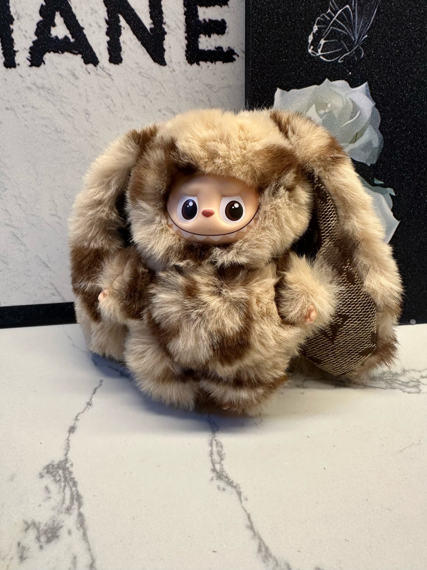 vl customized doll (tail detachable)