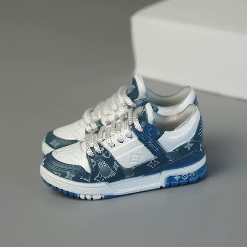 vl soprts shoes