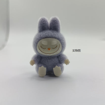 mini labubu