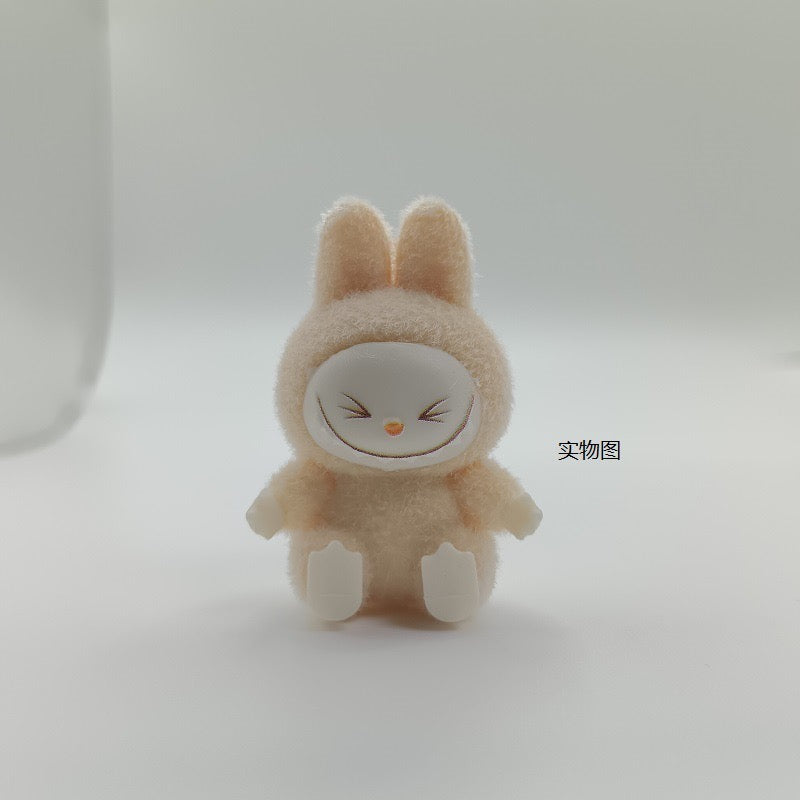 mini labubu