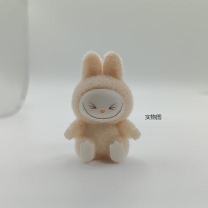 mini labubu