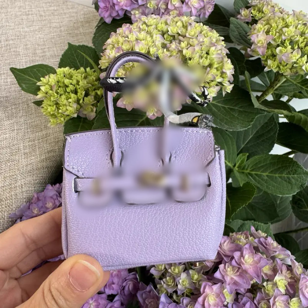 H bag key chain