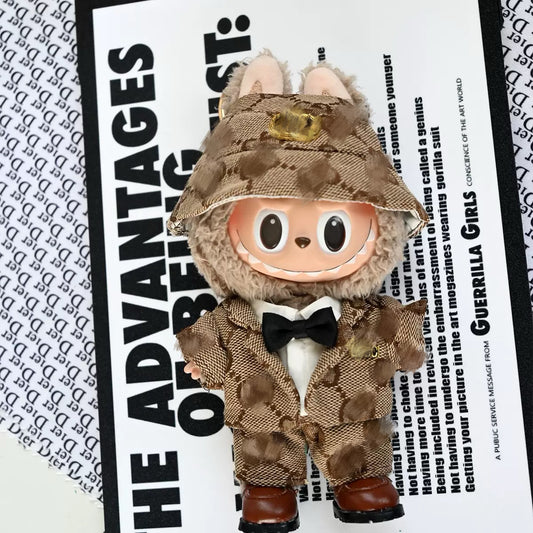 GG brown suit