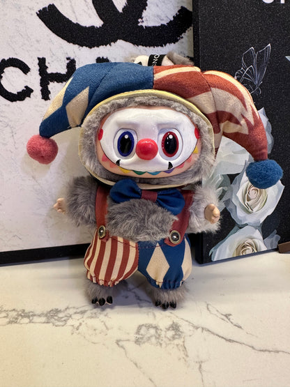 Labubu Clown